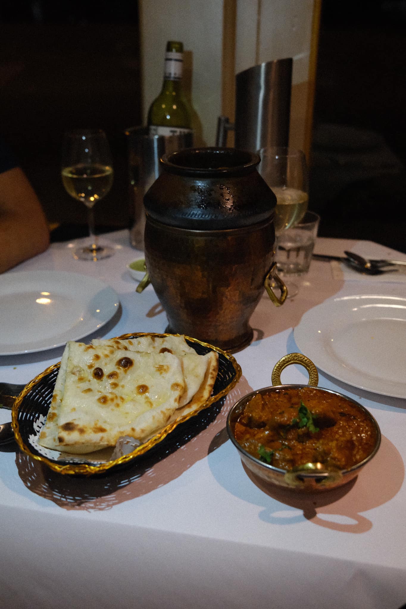 Table setting with naan